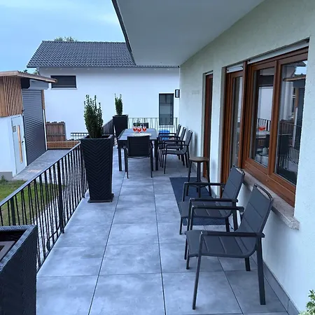Apartment Costadelsool - 100m Zur Fraenkischen Saale *